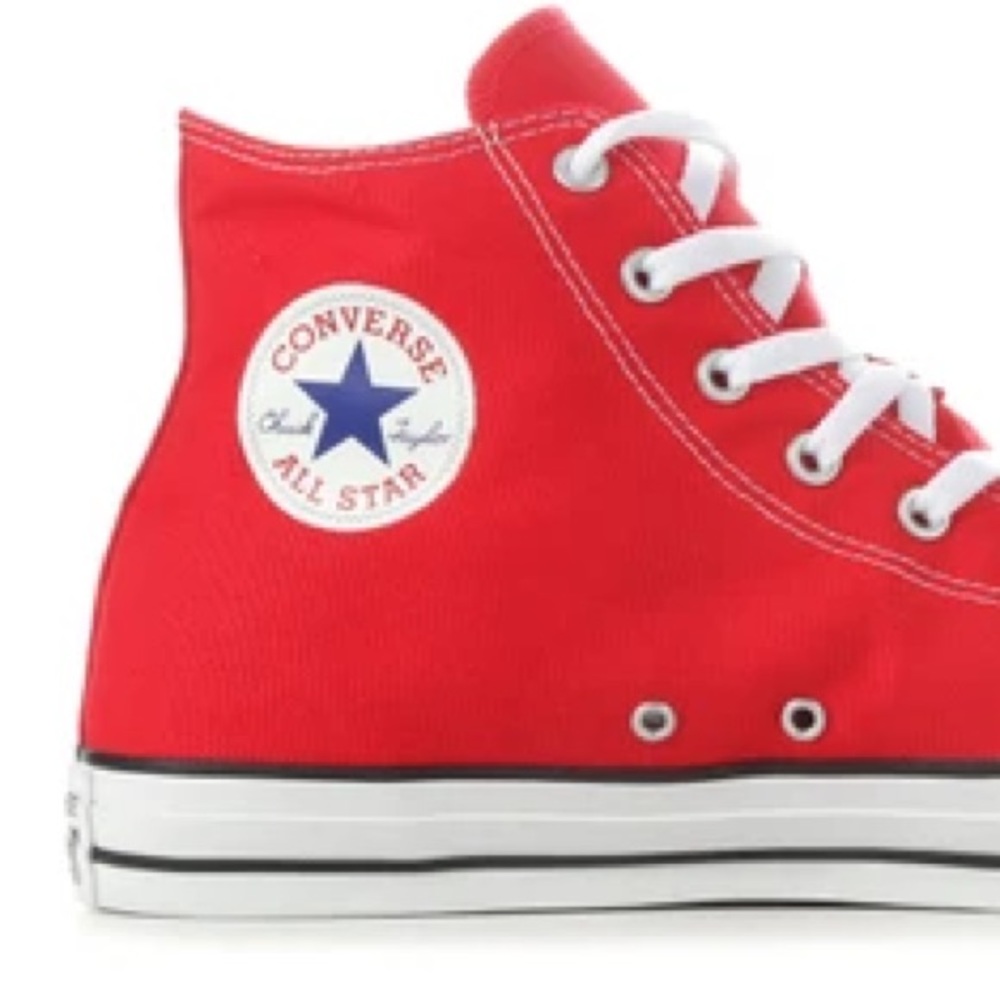 Men’s size 10 Converse All-Star red